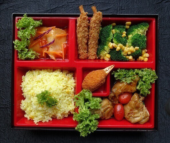Deluxe Japanese Bento in Lacquer Box