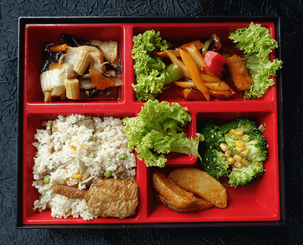 Deluxe Vegetarian Bento in Lacquer Box